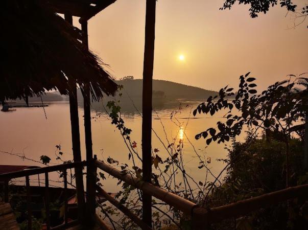 Lavievulinh Ecolodge Vũ Linh المظهر الخارجي الصورة